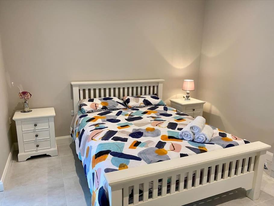 Erne Getaway No.8 Brand New 1 Bed Apartment Enniskillen Buitenkant foto