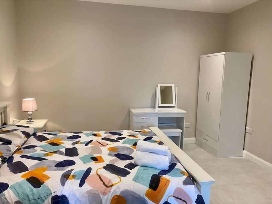 Erne Getaway No.8 Brand New 1 Bed Apartment Enniskillen Buitenkant foto