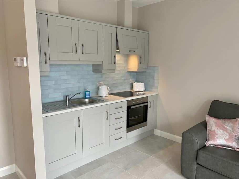 Erne Getaway No.8 Brand New 1 Bed Apartment Enniskillen Buitenkant foto